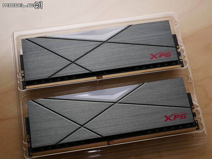 美型幾何幻光 ADATA 威剛 XPG SPECTRIX D50 簡易開箱