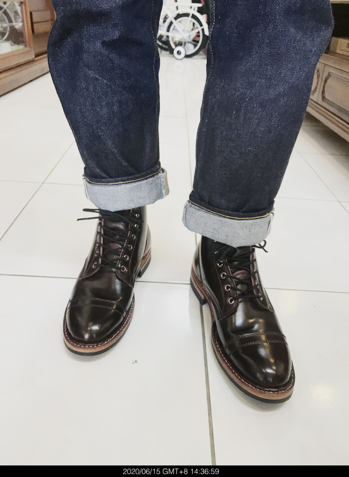 Custom White’s boots