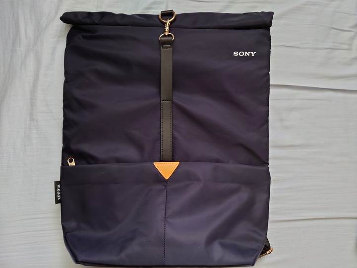 Sony Xperia 1 II 鏡紫