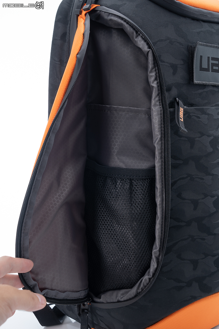 UAG 全新耐衝擊系列電腦包/後背包試用分享｜軍規防護與豐富機能並行！