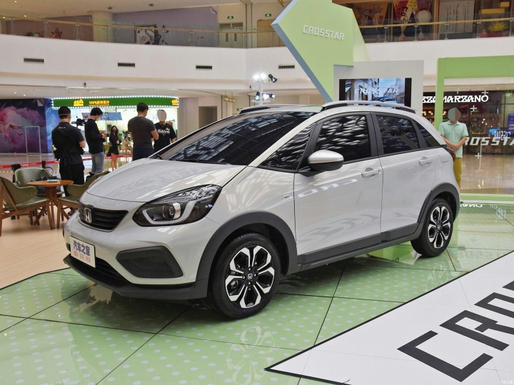 中國國產四代FIT亮相，有兩種版本可以選擇