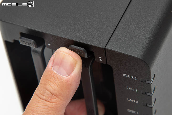 Synology 四款新 NAS 開箱+ DS920+ 長期測試 建立完整私有雲端的穩定選擇