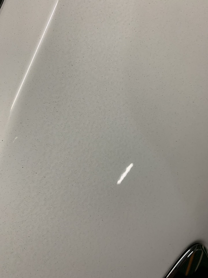 2019年式Tiida車漆色差，求解