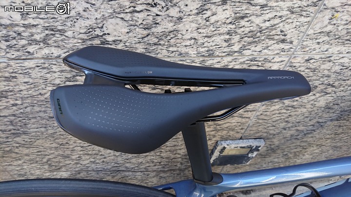 2021 Giant TCR ADV3 DISC 開箱