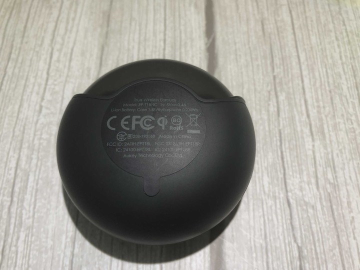 AUKEY Key Series EP-T18NC 音質首選 三頻均衡耐聽,主動降噪續航優!