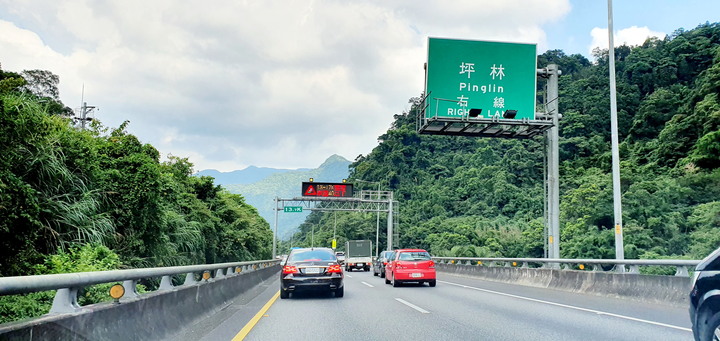 點我看大圖 IS300h車齡五年半里程11萬km,分享IS300h五年十一萬公里車子日常保養及輪胎使用心得,輕度改裝,除車內異音,冷氣異味處理等相關經驗