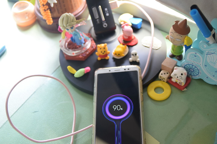 開箱 LED 20W星鑽吸頂燈 LED燈泡 ... 小宅小改造 旭光 輕鬆升級家中照明