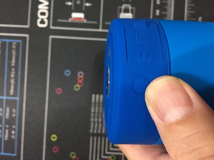 ENERMAX Pharoslite EAS05 法老燈七合一功能藍芽喇叭
