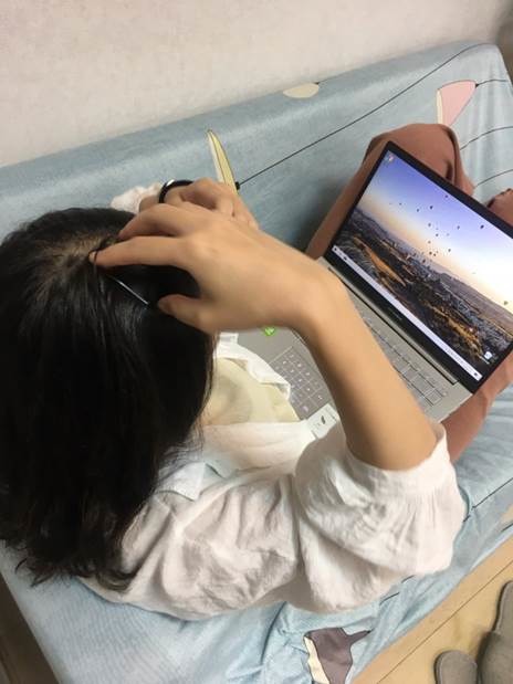 簡潔有型！華碩VivoBook S14 S433 魔力紅筆電開箱