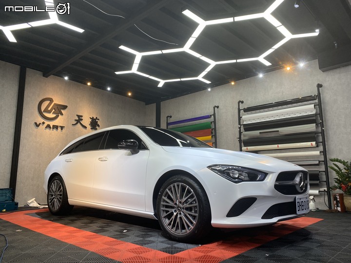 【開箱】20/20 CLA 200 Shooting Brake X118 白色