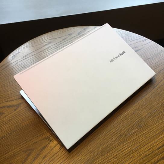 送給準大學生的14吋筆電開箱 – Vivobook S433幻彩白