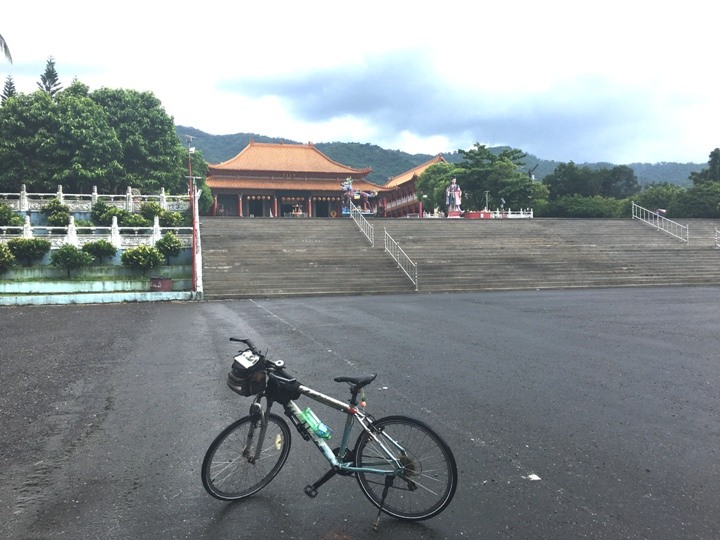 屏 東 萬 金 糖 鐵 自 行 車 道