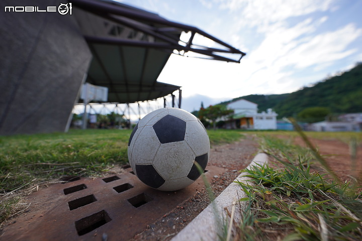 Sony 12-24mm f/2.8 GM 真·超廣角大光圈神鏡!同場對決 12-24mm f/4G!