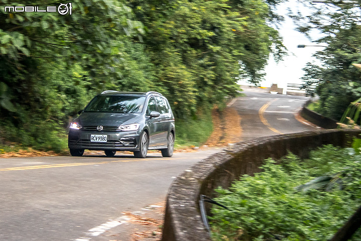 Volkswagen Touran 280 TSI R-Line 試駕 為了家庭而生的 5+2 MPV