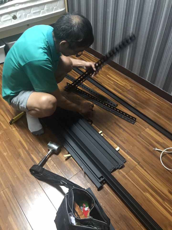 【開箱】安寶角鋼電腦桌