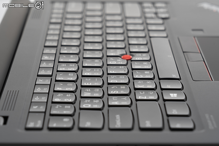 Lenovo ThinkPad X1 Carbon Gen 8 經典不變的輕薄核心！