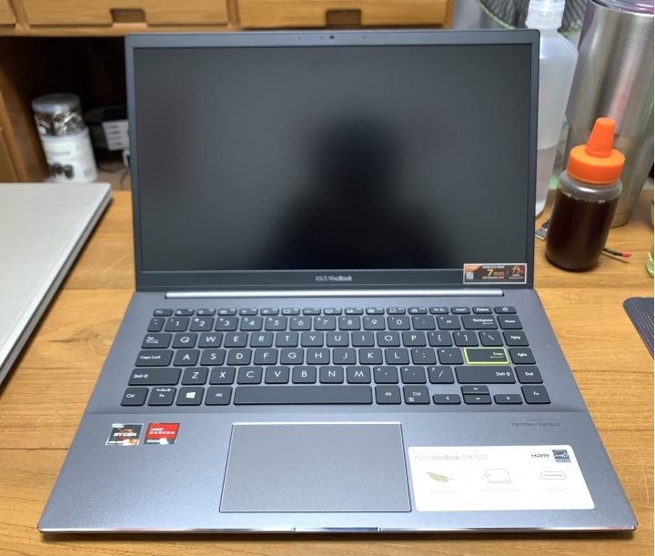 Vivobook S14 M433 IA 便宜的AMD 筆電