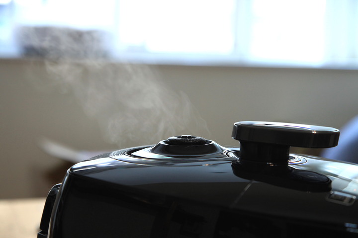 傳說中的廚具-Tefal 法國特福鮮呼吸智能萬用鍋 深度評測