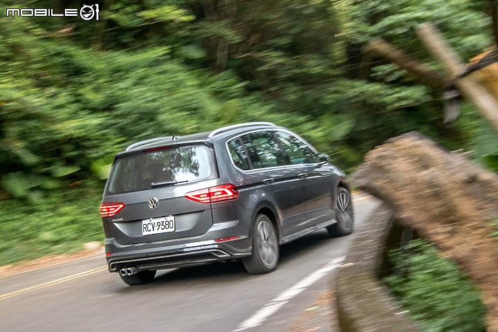 Volkswagen Touran 280 TSI R-Line 試駕 為了家庭而生的 5+2 MPV