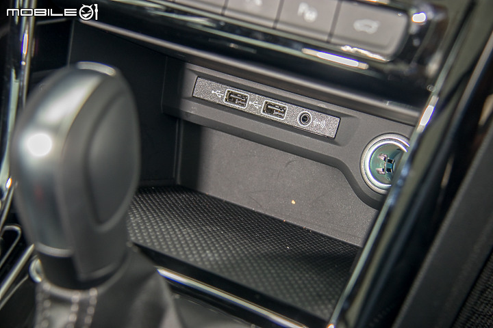 Volkswagen Touran 280 TSI R-Line 試駕 為了家庭而生的 5+2 MPV