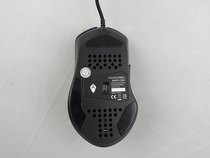 「小亞開箱」ANACOMDA巨蟒 BLACKHOLE 黑洞 RGB電競滑鼠
