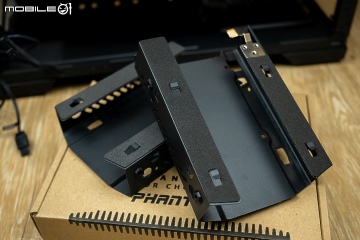 DRGB更吸睛、進氣大增量 Phanteks P500A DRGB