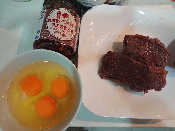 小娘惹~馬來西亞乾參巴醬。怎樣醬加都好吃。一周挑戰南洋風味