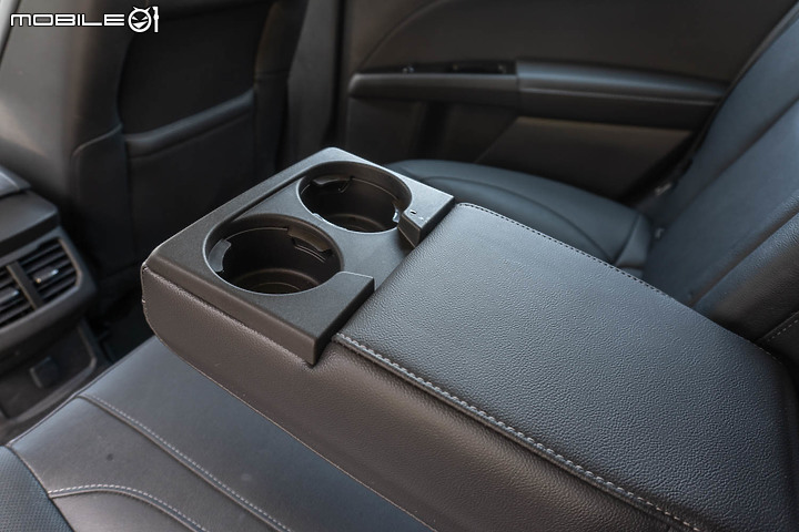 Ford 旅行師兄弟鬩牆，Mondeo Wagon、Focus ST Wagon 如何抉擇？