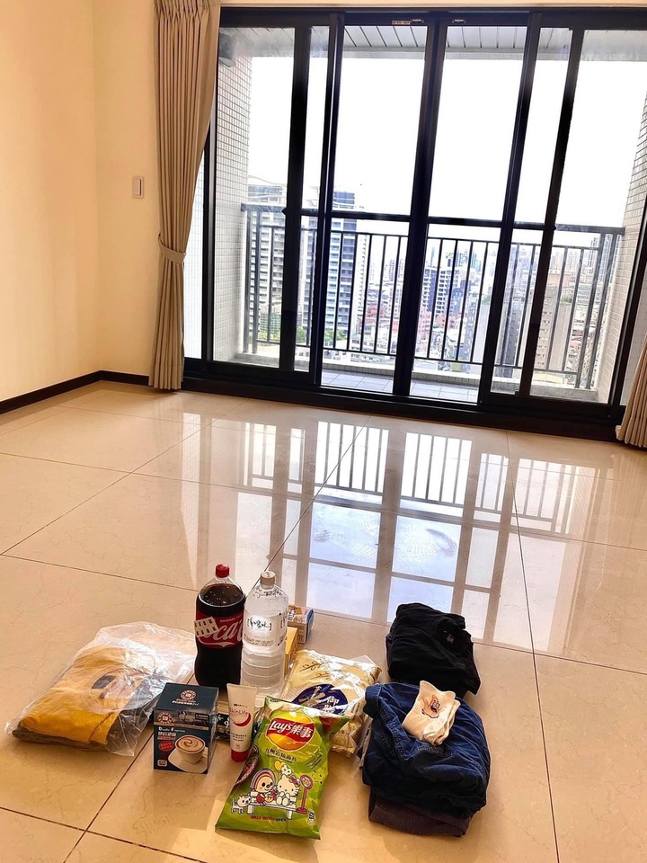 剛搬家 求冷氣推薦和傢俱購入管道
