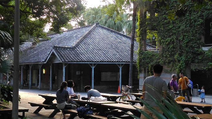 【小惡魔振興劵】 台北輕旅行,在都市中感受田園光和穿越時空的日式風情 - 台灣大學