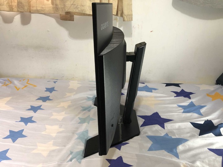 GIGABYTE GAMING G32QC 適合多用途使用, 征戰娛樂、工作皆能稱心如意