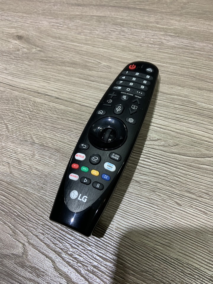 [開箱]LG-OLED55C9PWA遲來的開箱