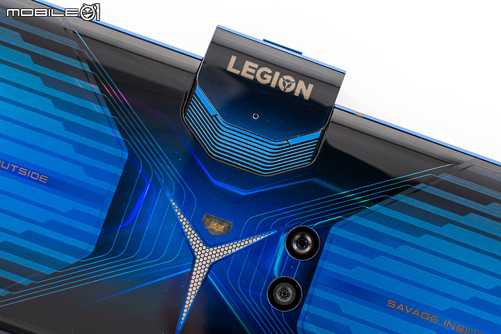 Lenovo Legion Phone Duel開箱速覽 規格同樣到頂、中置設計夠噱頭