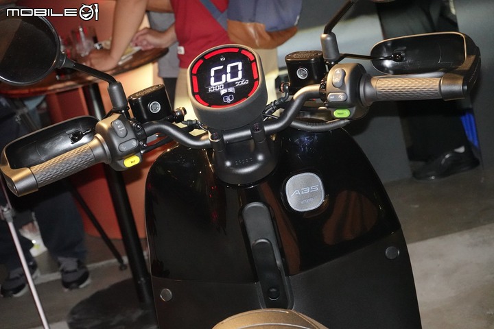 【採訪】閃霧銅新色推出！Gogoro 2 Rumbler ABS 酒吧賞車活動