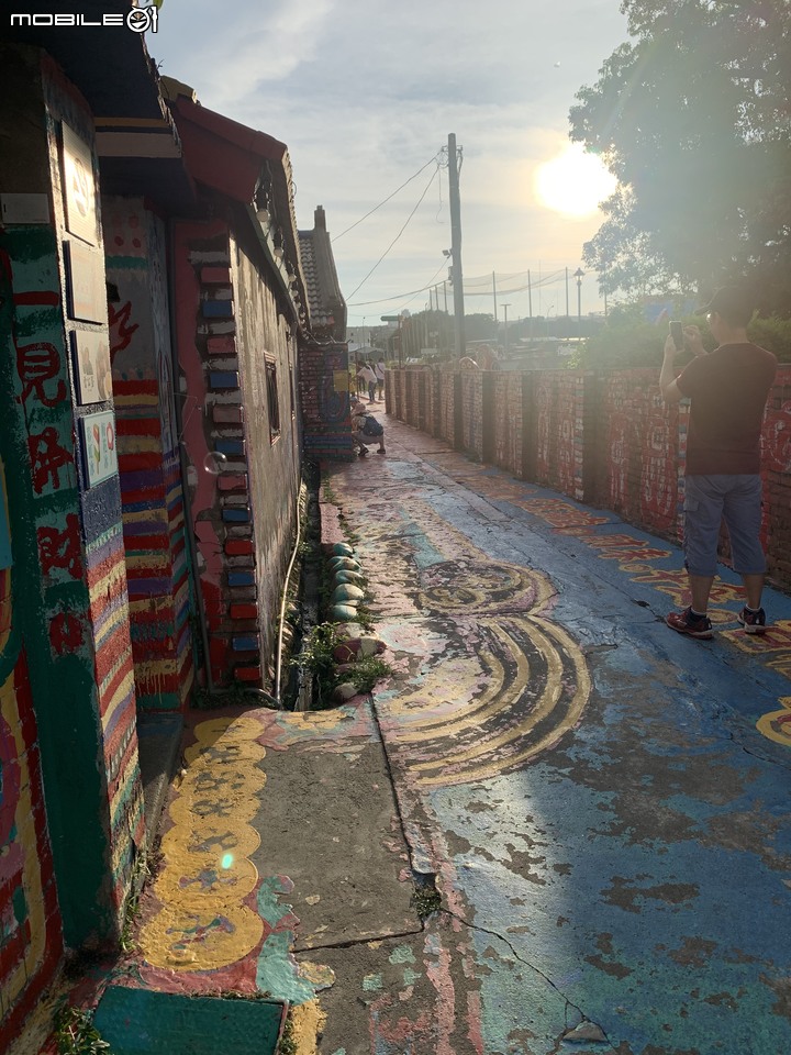【小惡魔振興劵】台中悠閒景點 Glocke Bakery G貓甜點+台中市科博館(植物園)+彩虹村