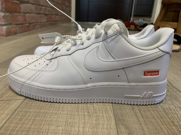 「開箱」Nike Air Force 1 Low / Supreme