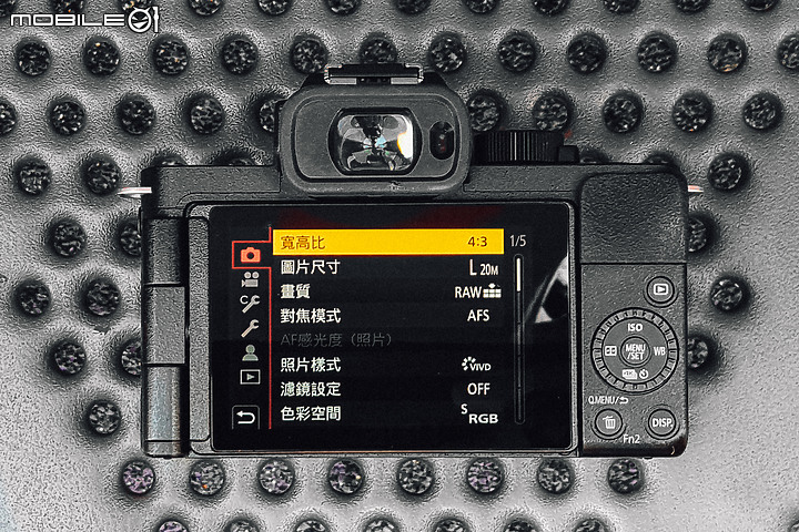 Panasonic Lumix DC-G100 評測報告｜收音指向性優異，Vlogger 族群新寵！