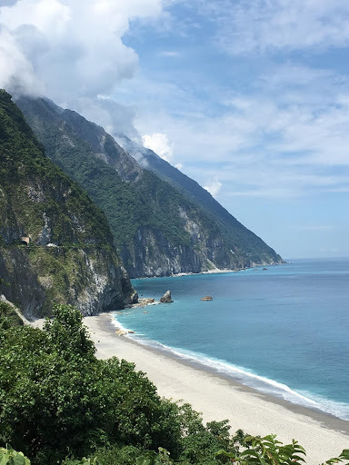 真的老了 這已經不是我記憶中的遠雄海洋公園了啦QQ