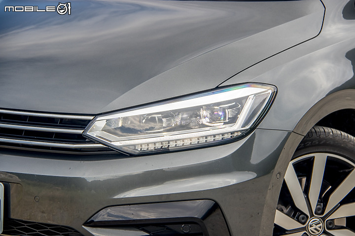 Volkswagen Touran 280 TSI R-Line 試駕 為了家庭而生的 5+2 MPV