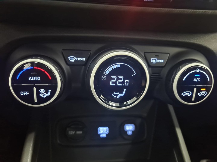 挑戰尺碼迷思!4米都會小休旅新選擇 Hyundai Venue靜態賞車