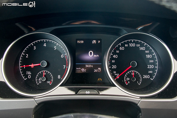 Volkswagen Touran 280 TSI R-Line 試駕 為了家庭而生的 5+2 MPV