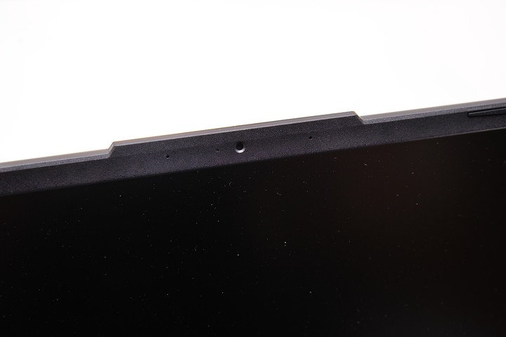 螢幕加大更全能，ASUS TUF Gaming A17 FA706IU 電競筆電開箱測試