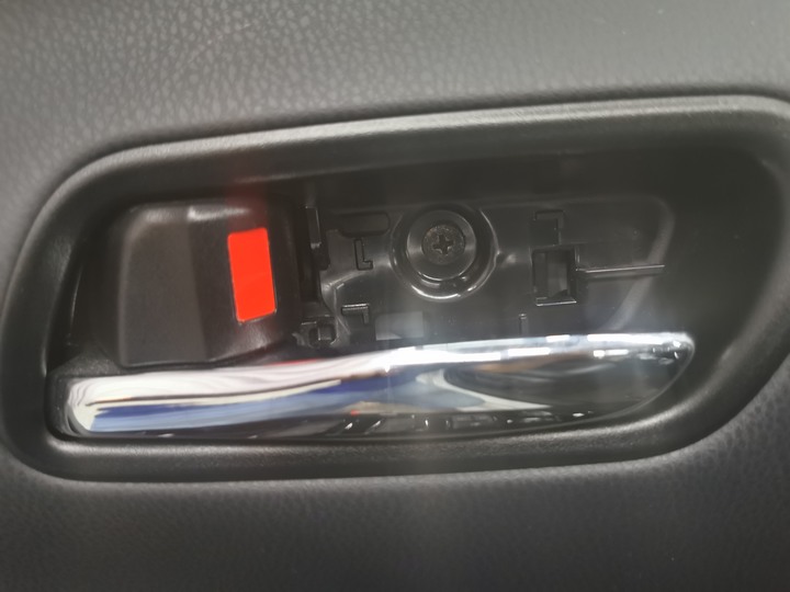 ［改裝文-Part2］Prius 4.5 升級Audison AP6.5 中低音喇叭+DIY拆門飾板圖解及(安卓改機)