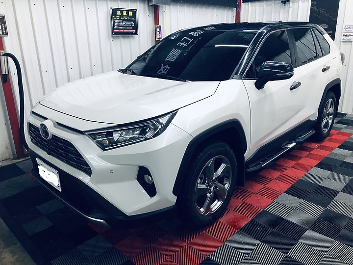 【RAV4 汽油旗艦 開箱文】 二寶奶爸的二度換車之旅