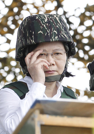 解放軍要拿下台灣國很難!美軍事專家曝「關鍵在澎湖」守住就能戳破武統夢!