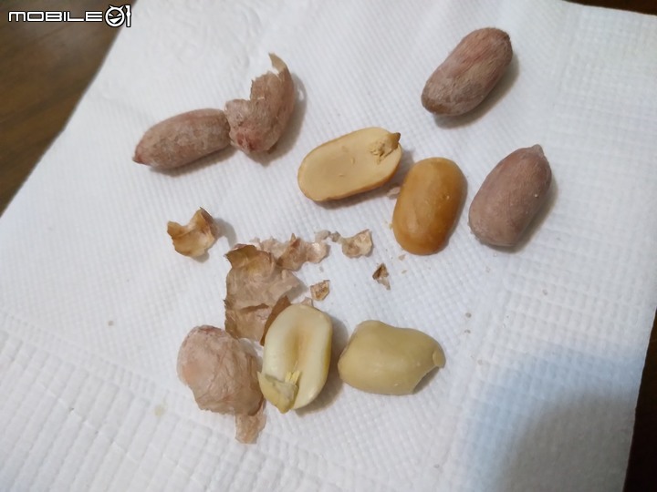 【有圖】請問花生米這樣可以吃嗎?