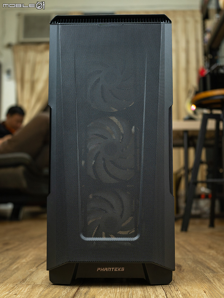 DRGB更吸睛、進氣大增量 Phanteks P500A DRGB
