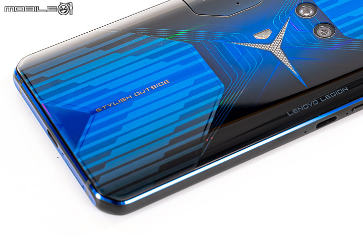 Lenovo Legion Phone Duel開箱速覽 規格同樣到頂、中置設計夠噱頭