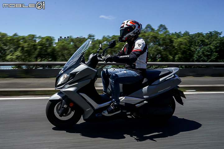 KYMCO Downtown 350 TCS 試駕 安全配備上滿 覺旅更放心