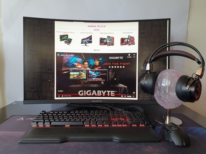 It's time to join the fight. GIGABYTE最新戰術型曲面電競螢幕G32QC開箱試用